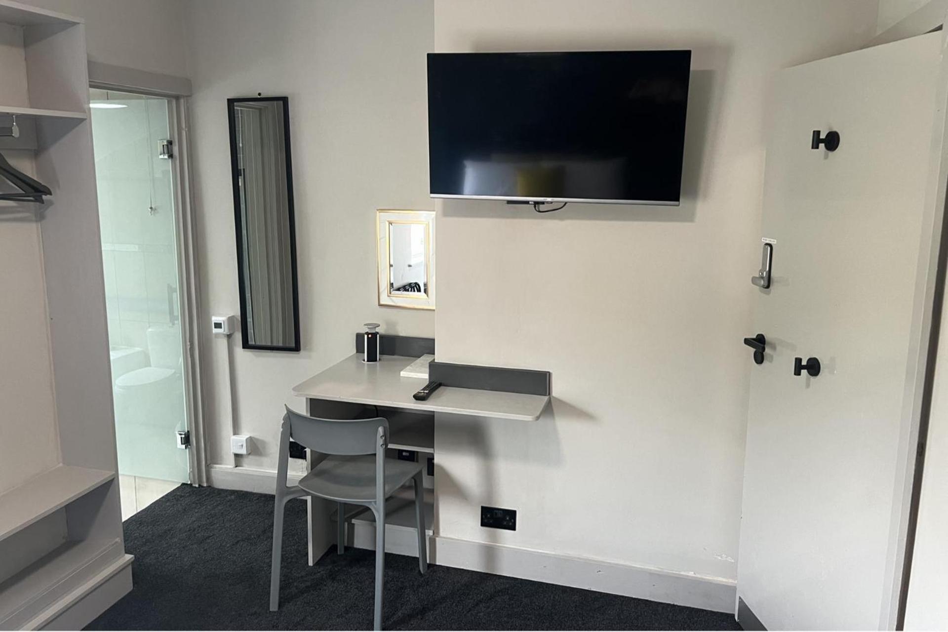 Holiday home Sanctuary - 4 Bedroom House