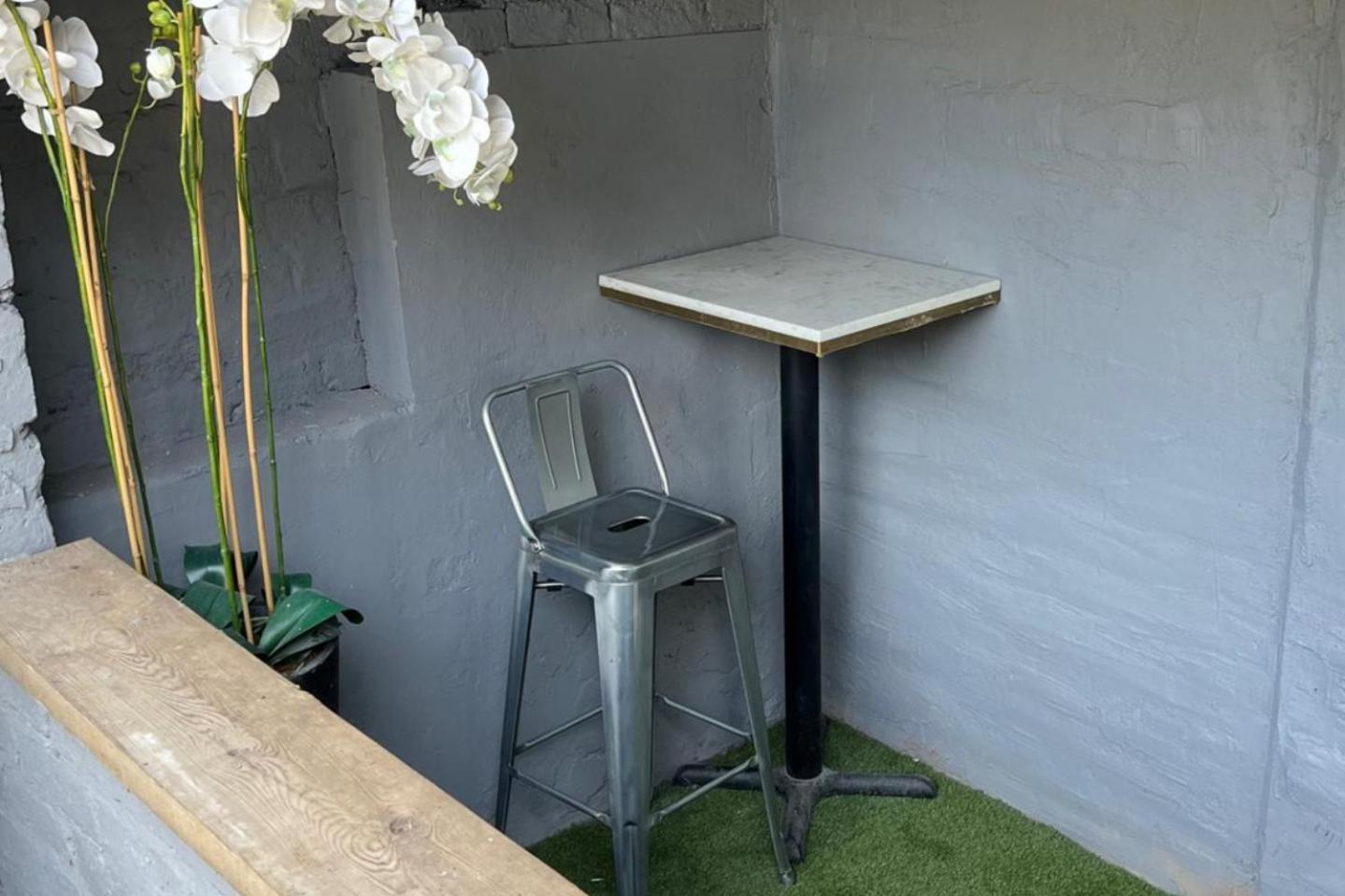 Sanctuary - 4 Bedroom House Sheffield